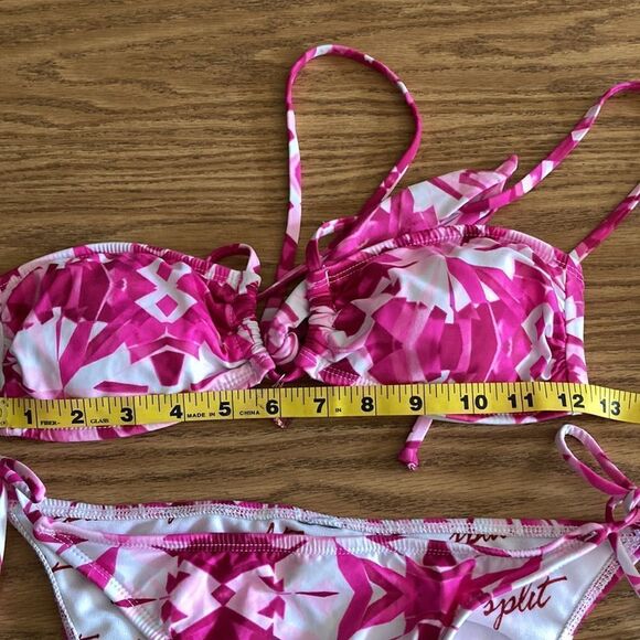 Split Bikini Embellished Size S - Picture 9 of 9